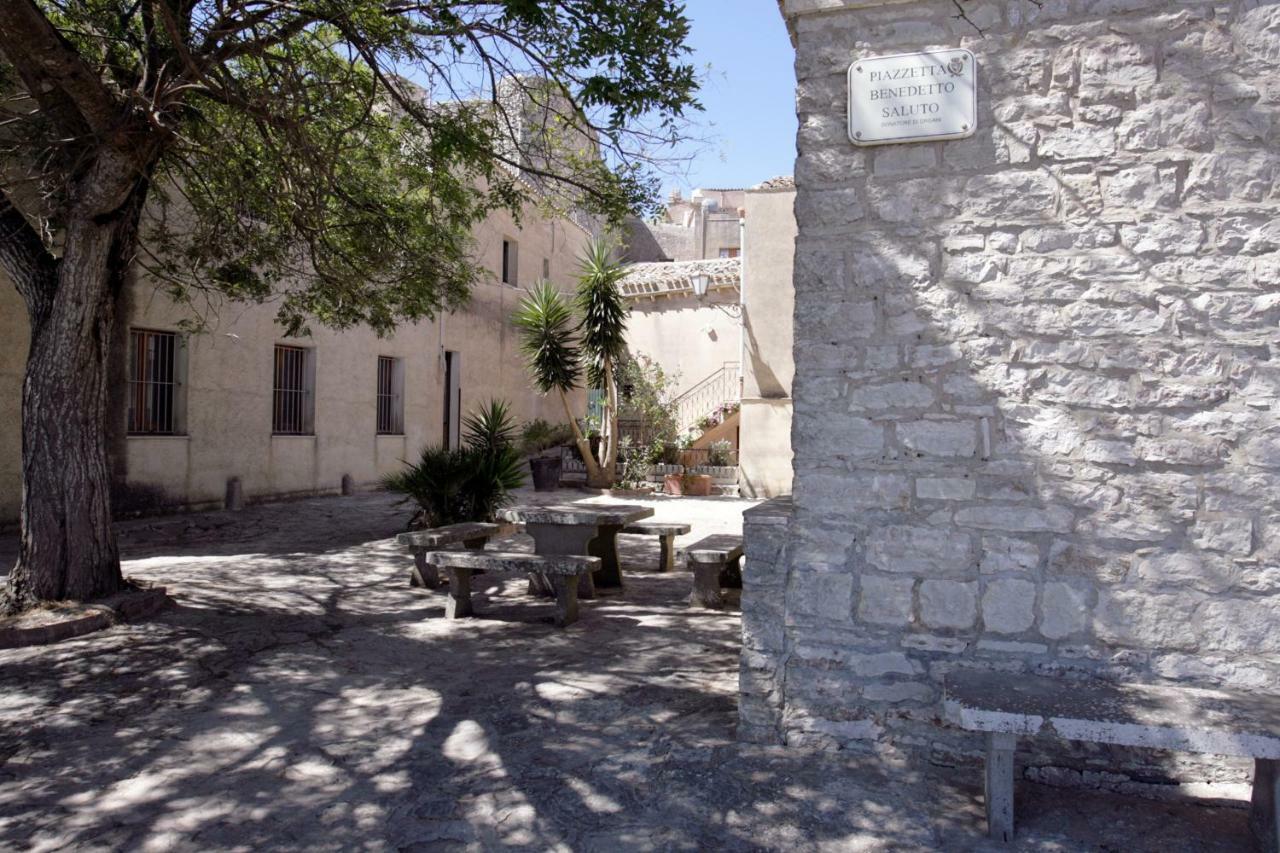Le Chiavi - Rooms Erice Exteriör bild
